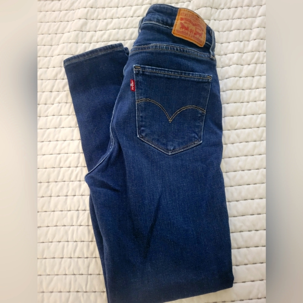 Levis Jean
